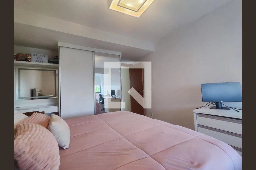 Rental apartment with 4 bedrooms, 360 m² and a balcony — photo 26
