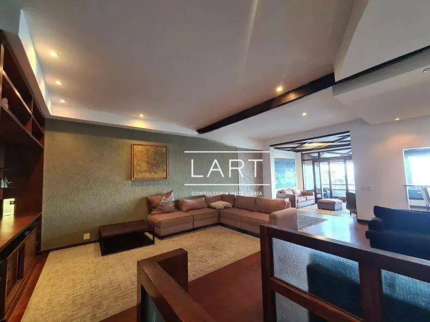 House with 5 bedrooms, 5 baths and separate kitchen — photo 16