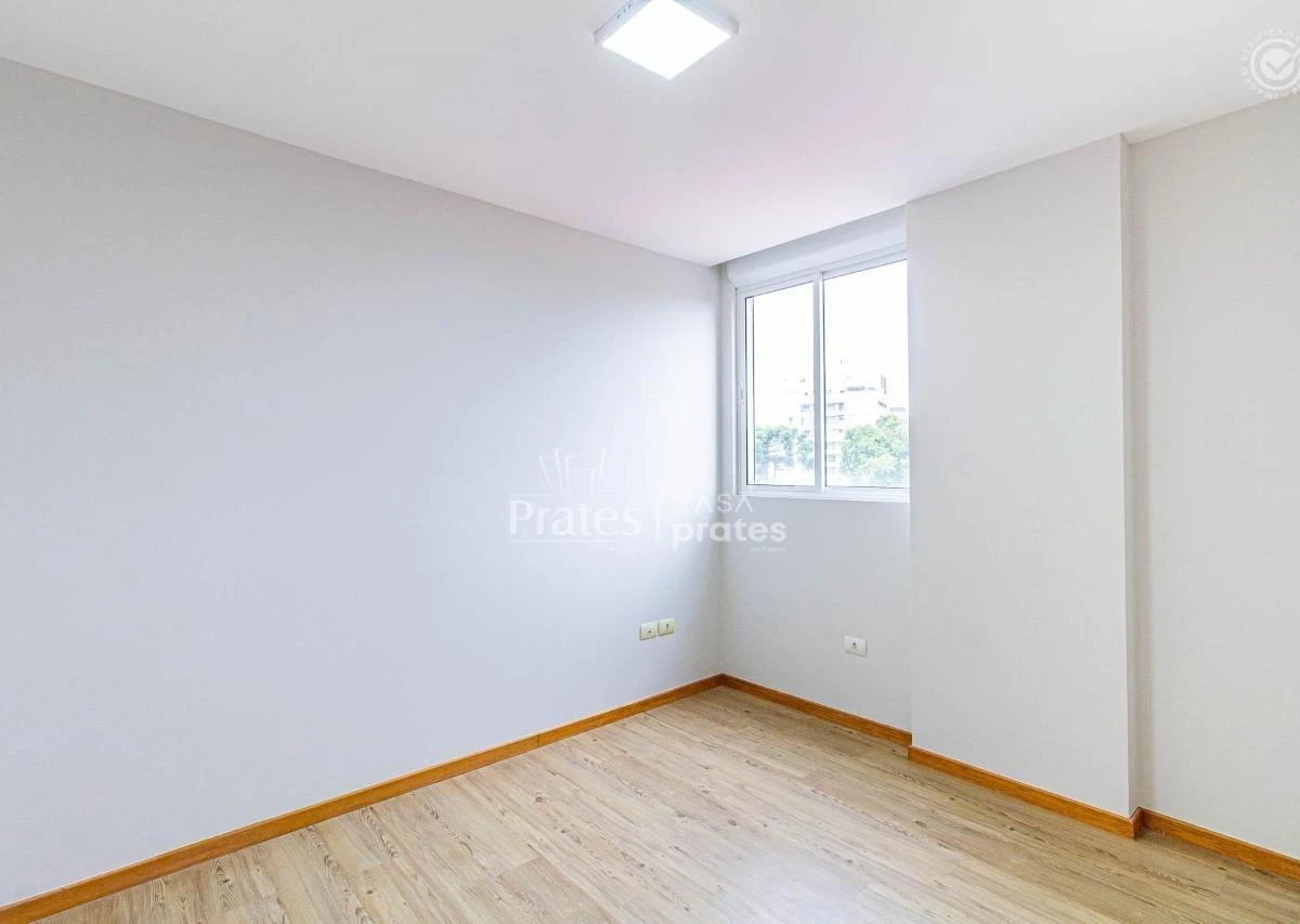 Washing machine in a 2-bedroom apartment, 81 m² — photo 15