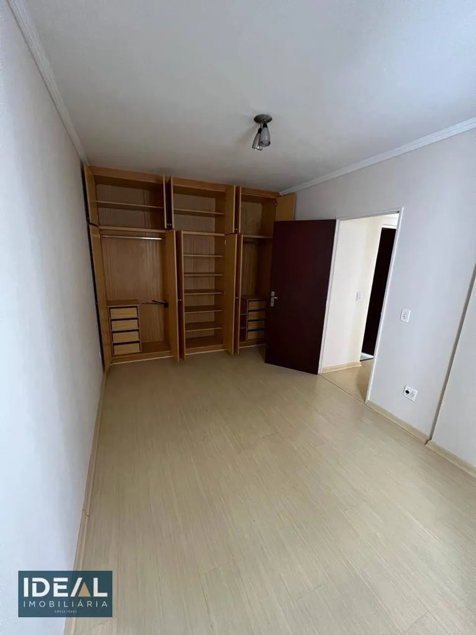 Apartamento de 1 dormitório com 1 vaga e 37 m² — photo 3