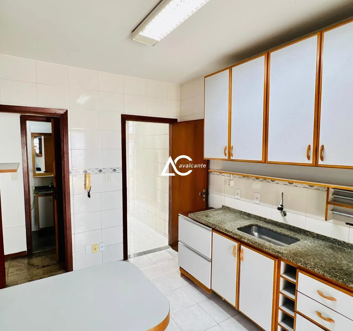 Дом 200 м² с отдельной кухней и 3 парковками — photo 20