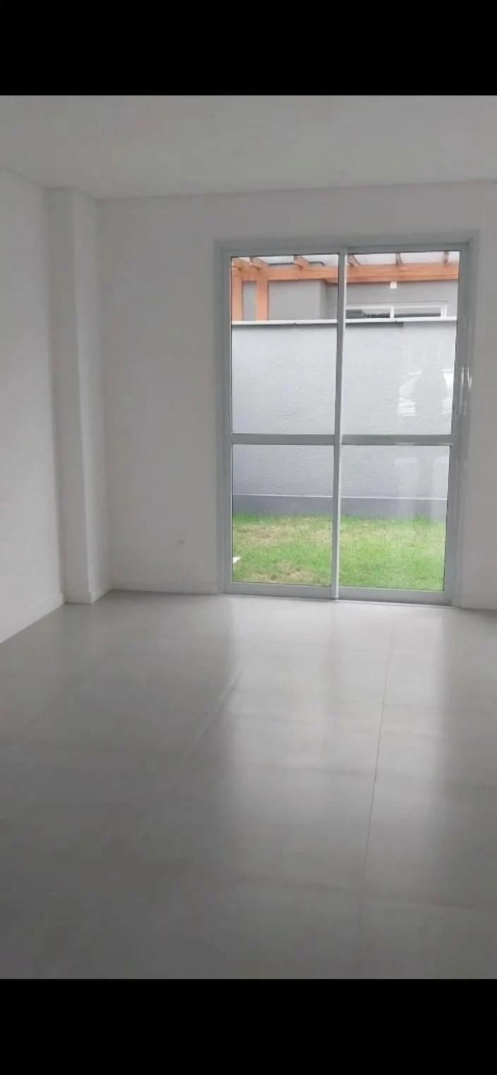 Unfurnished house with 3 bedrooms and 2 bathrooms — photo 15