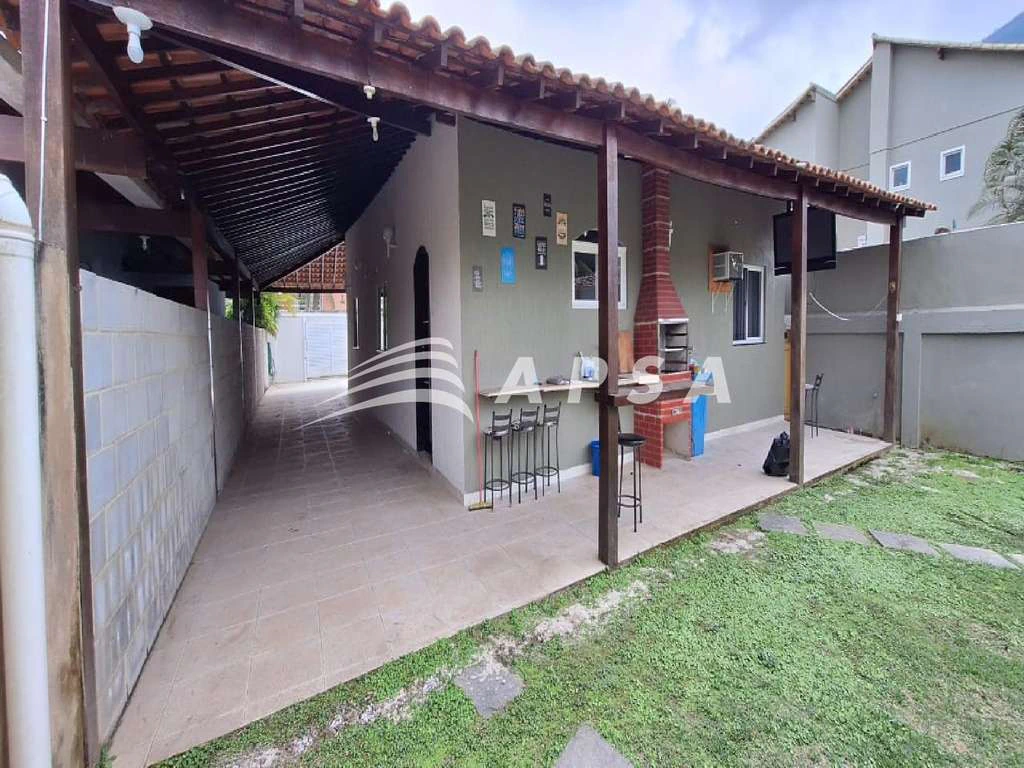 Casa mobiliada com churrasqueira privativa e 200 m² — photo 12