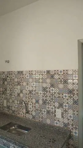 1 quarto e piso de madeira ou laminado: apartamento de 40 m² — photo 3