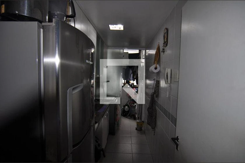 Furnished 3-bedroom apartment with 64 m² — photo 2
