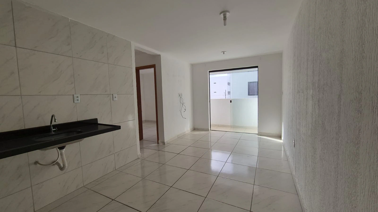 Apartamento de 2 quartos em condomínio com piscina — photo 5