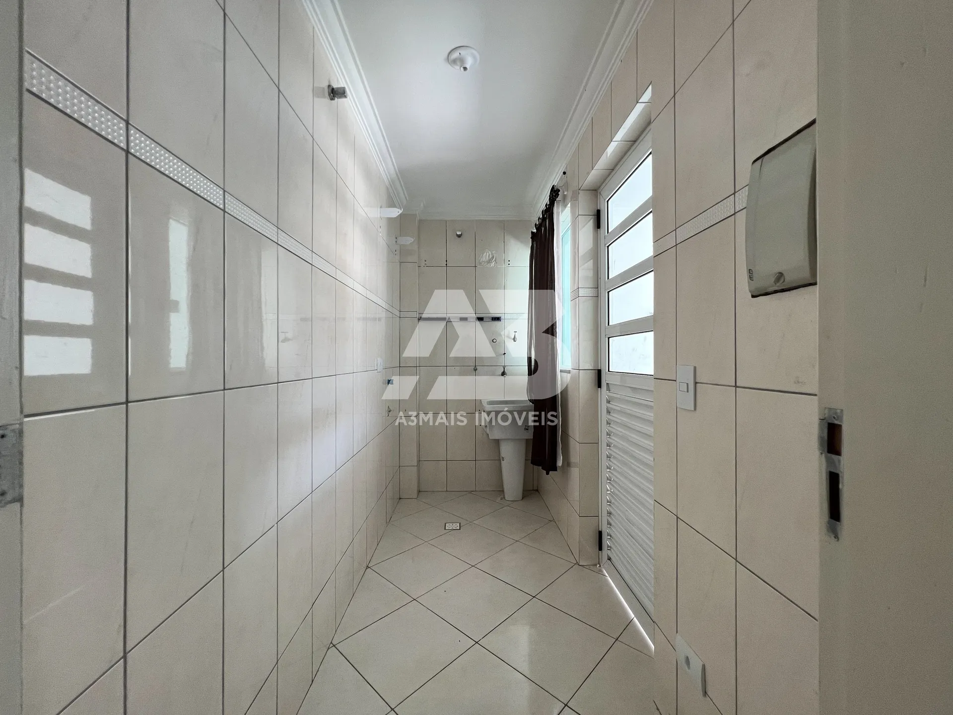 3-bedroom house, 1 with its own bathroom, 169 m², Curitiba — photo 23