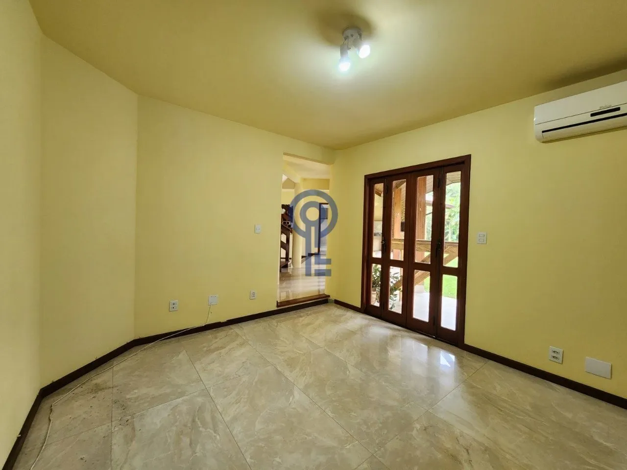 Condo house with 4 bedrooms and a private garden — photo 65