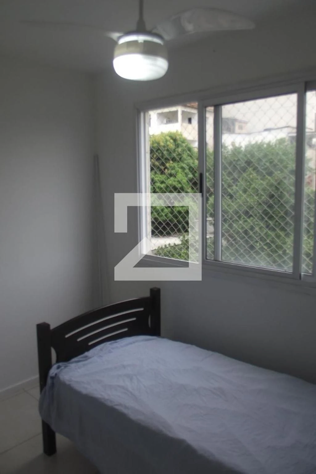 Furnished apartment with 3 bedrooms and enclosed balcony — photo 33