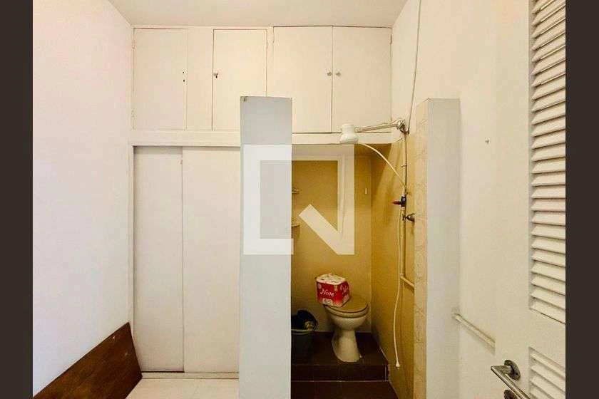 Furnished 2-bedroom apartment with 98 m² — photo 24