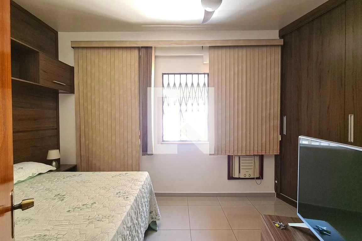 93 m² apartment with a washing machine and a home office — photo 4