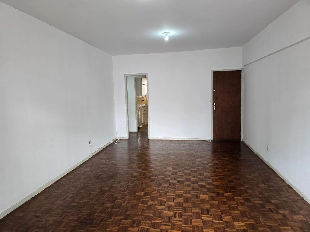 2-bedroom apartment with a washing machine in Rio de Janeiro — photo 23