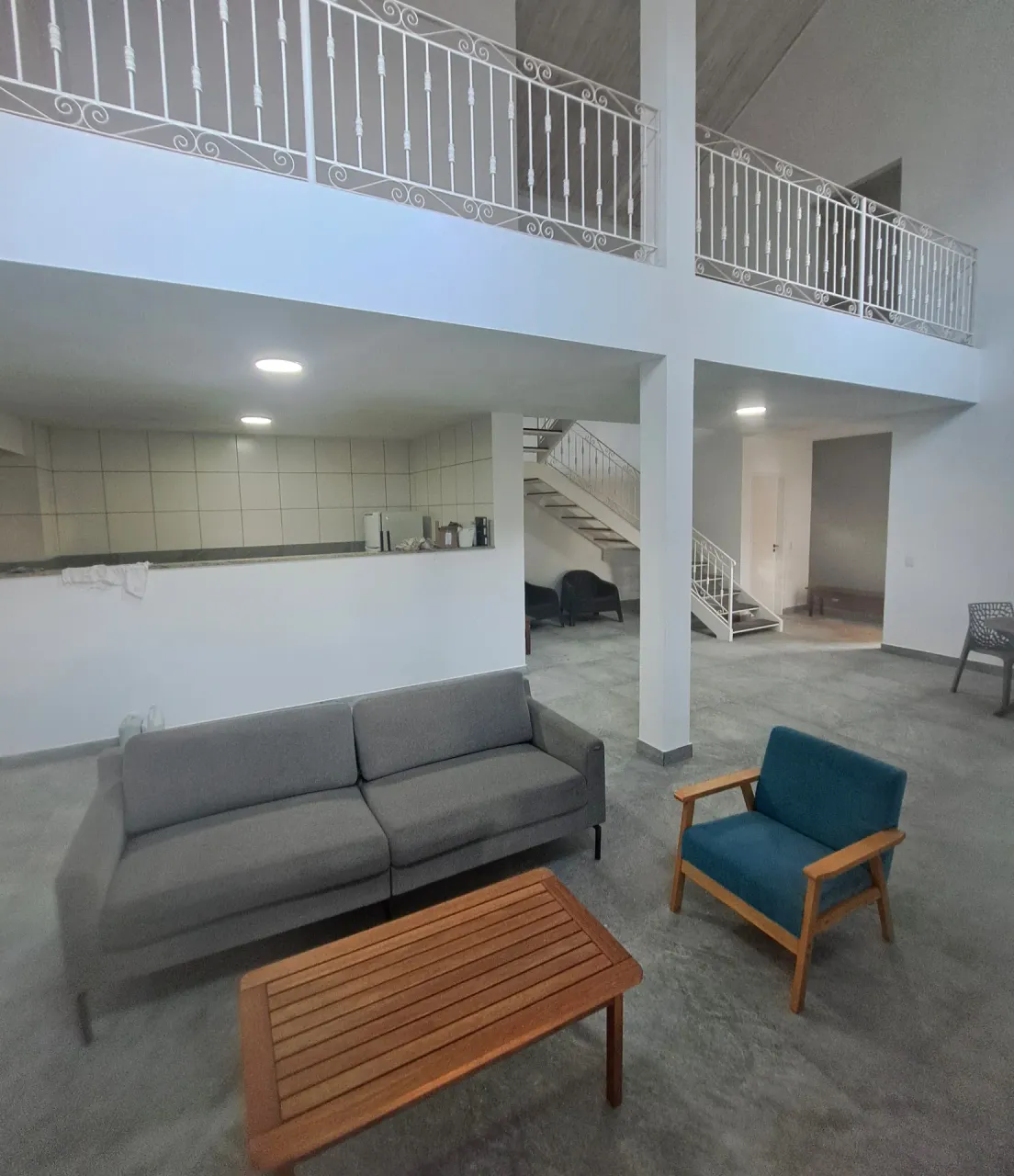 Unfurnished house with 5 bedrooms and closed kitchen — photo 10