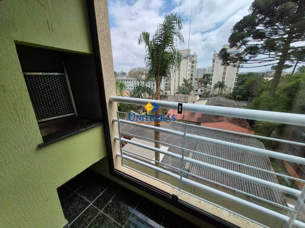 Furnished apartment, 74 m², with a grill on the balcony — photo 18