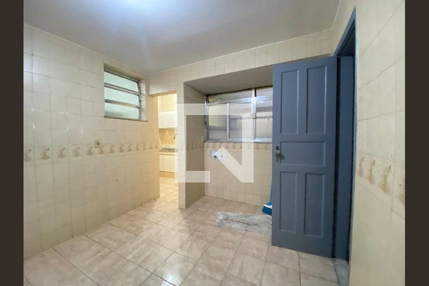 Квартира з 3 спальнями, газовою плитою та 70 м² — photo 15