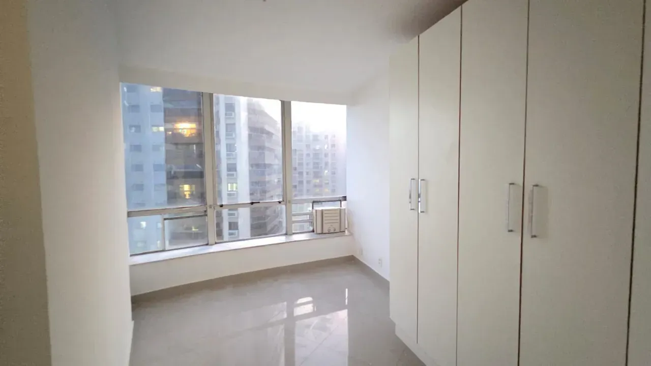 85 m² rental apartment with 2 bedrooms and 3 bathrooms — photo 9