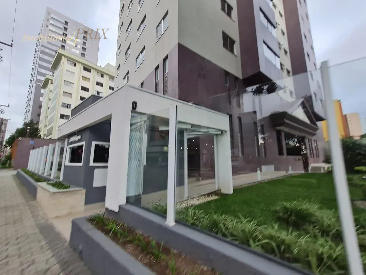 3-bedroom apartment with 90 m², balcony and 2 parking spots — photo 18