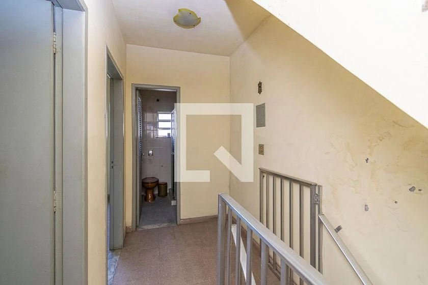Casa amueblada con 3 dormitorios y 240 m² con balcón — photo 24