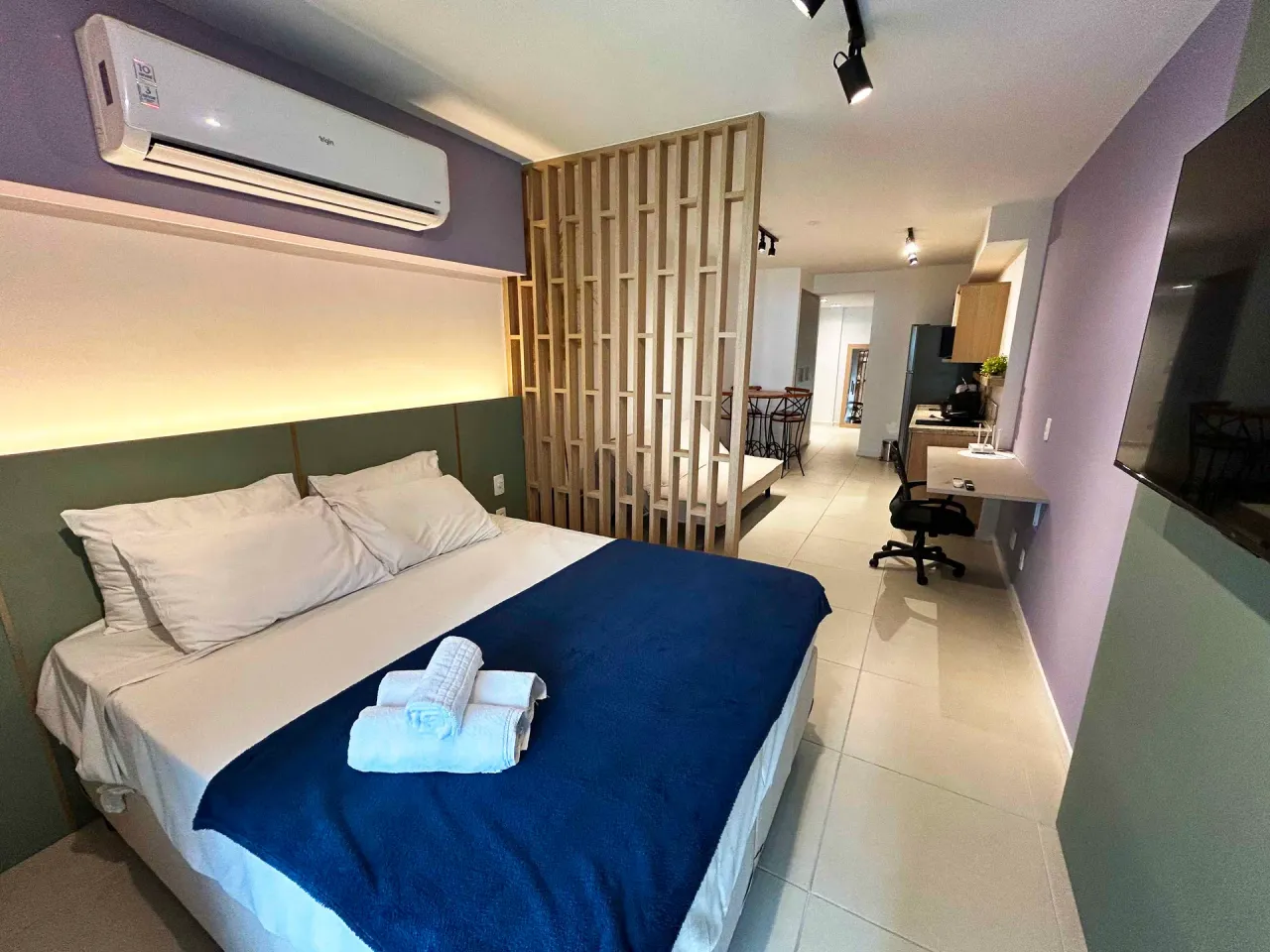 Apartamento mobiliado de 1 quarto e 1 banheiro com varanda — photo 3