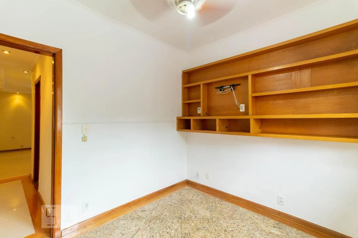 4-bedroom house with a jacuzzi in Rio de Janeiro — photo 48