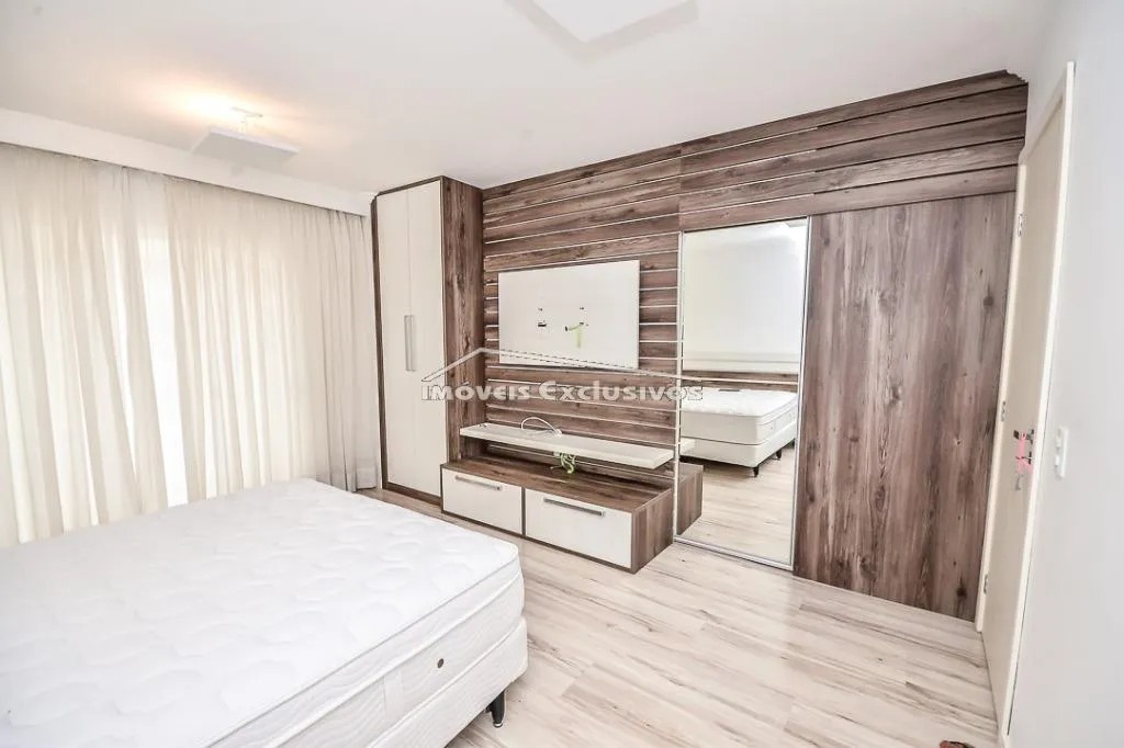 Furnished 253 m² house with 4 bedrooms and an open gas kitchen — photo 8