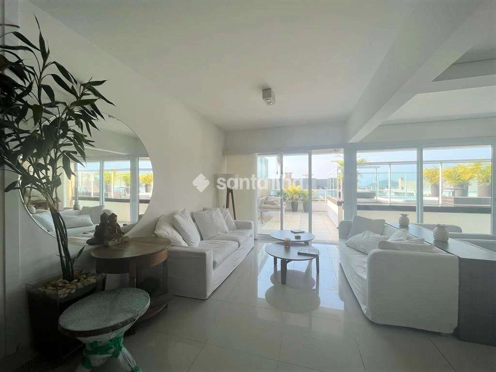 301 m² apartment with 3 bedrooms and 2 en-suites