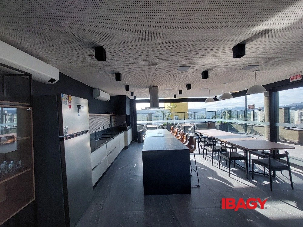 Studio mobiliado de 53 m² com 1 quarto e sacada — photo 2