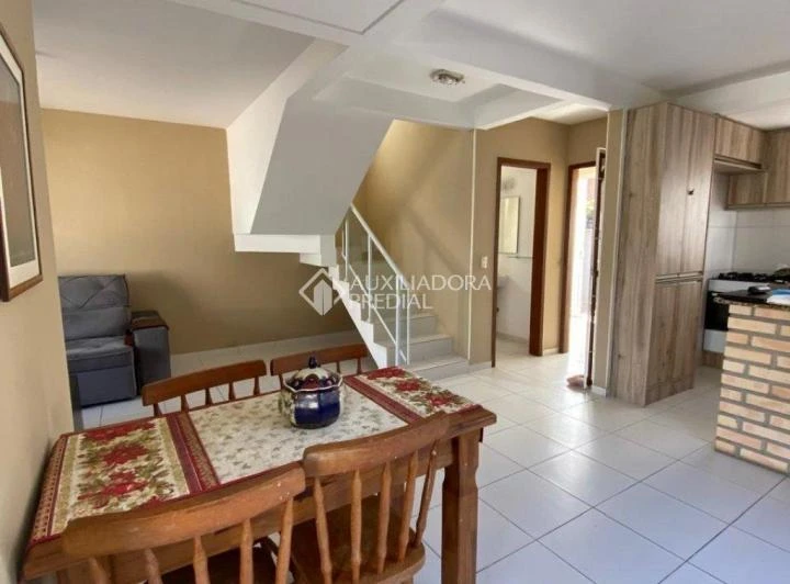 200 m² house with 3 bedrooms, 3 baths, 3 parking — photo 5