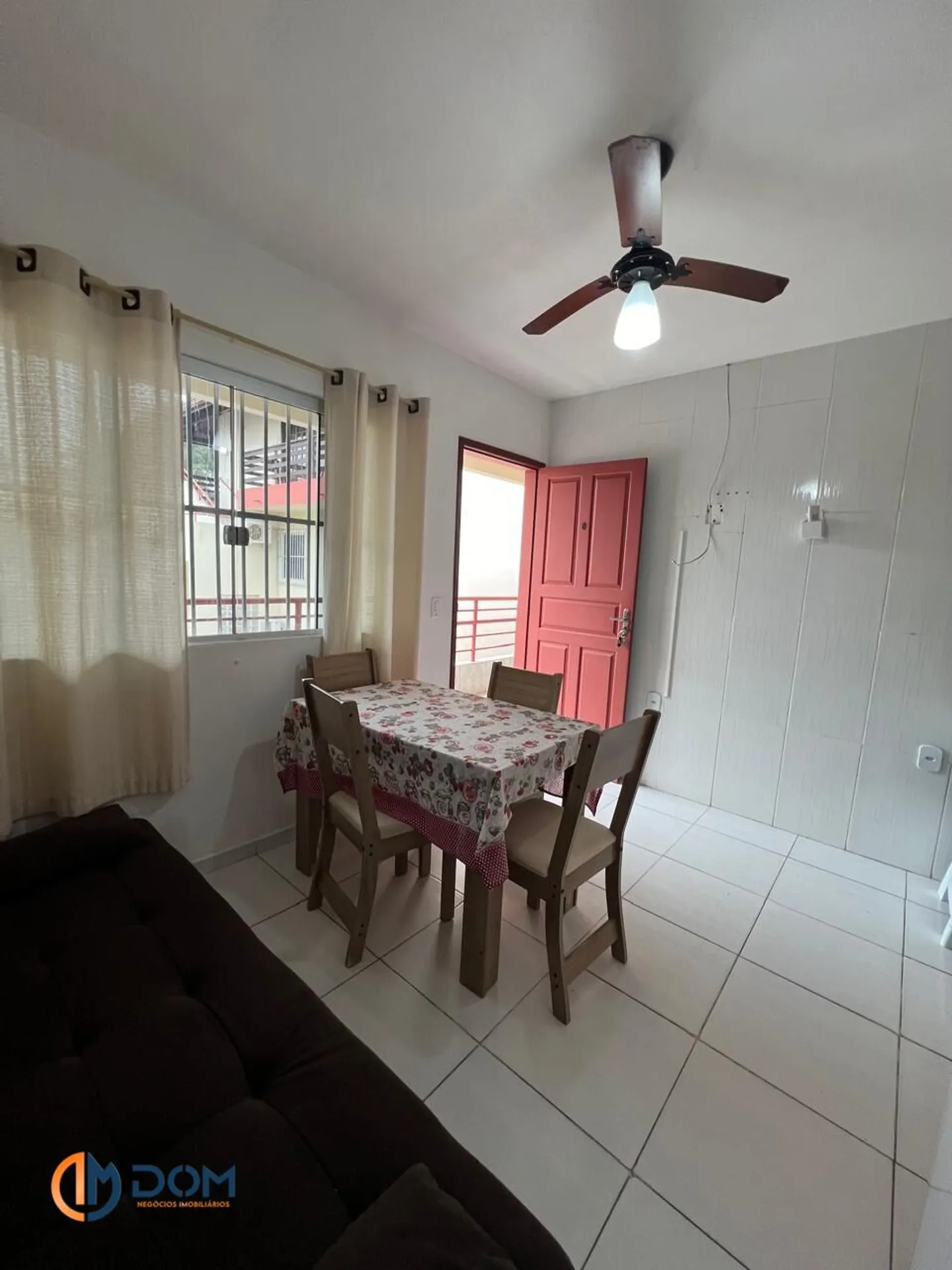 Furnished 1-bedroom apartment with parking space