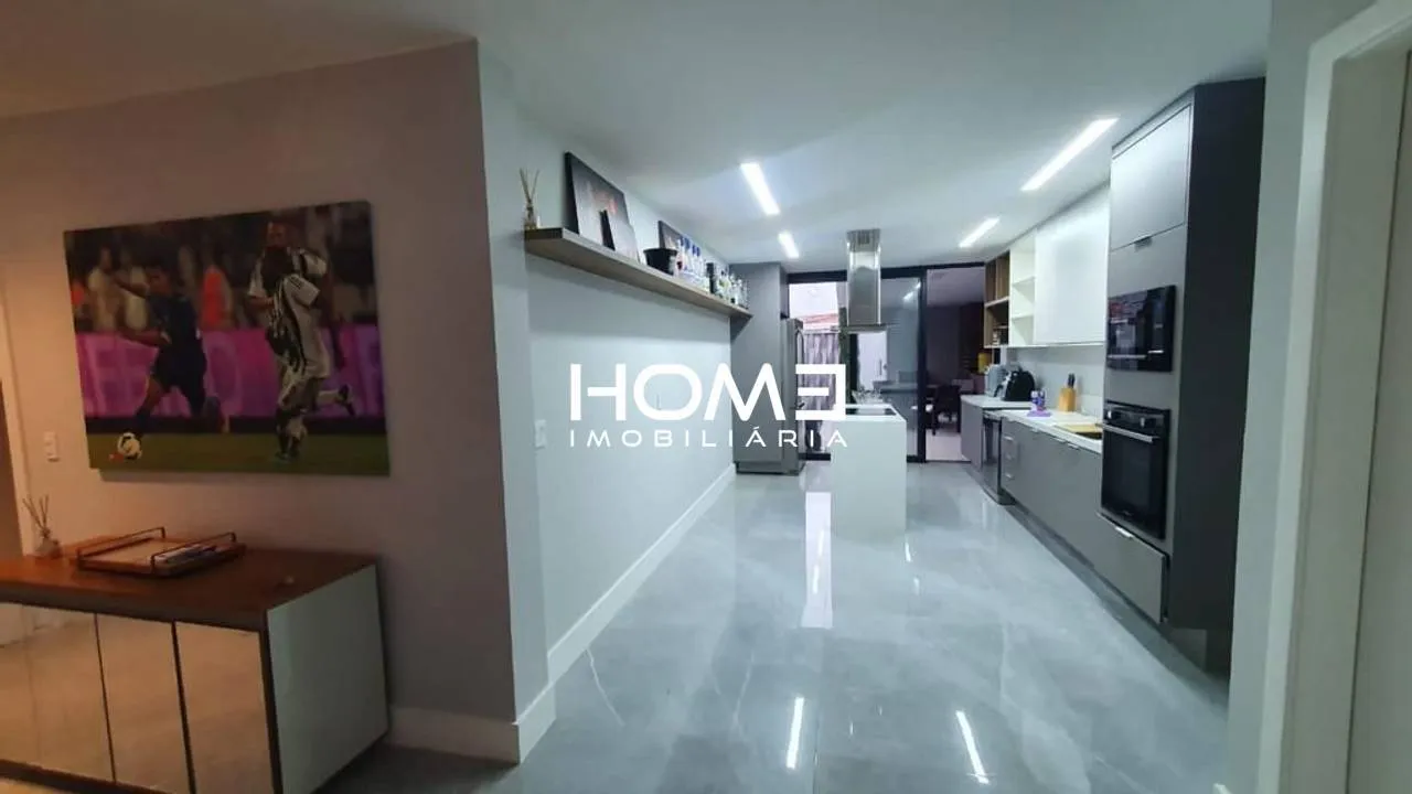 House with 4 bedrooms and 5 bathrooms mountain view — photo 45