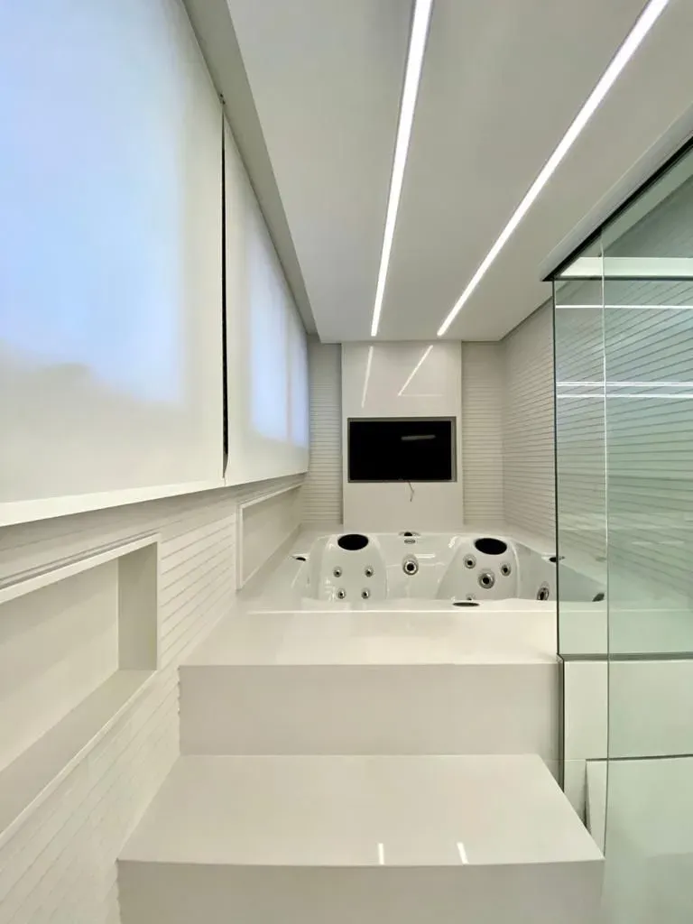 Casa com 1000 m², 6 suítes e piscina ao ar livre — photo 37