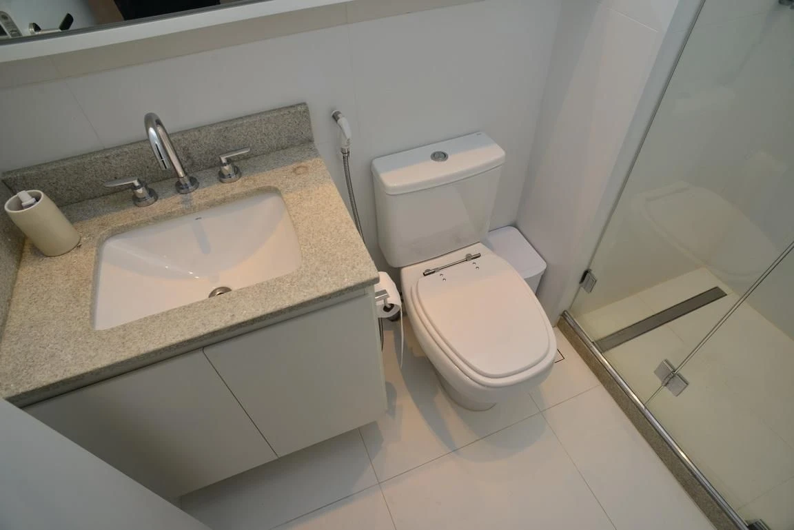3-bedroom apartment in a building with a sauna — photo 35