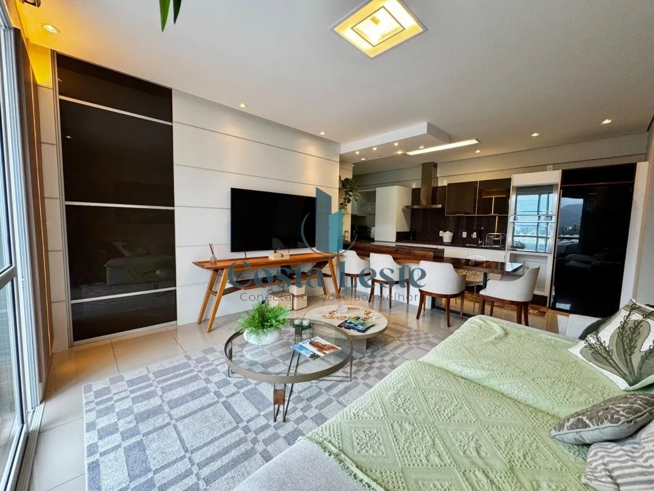2-bedroom apartment in a building with a sauna — photo 10
