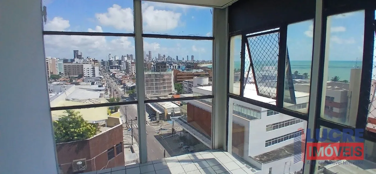 3-bedroom apartment with a water view in João Pessoa — photo 27