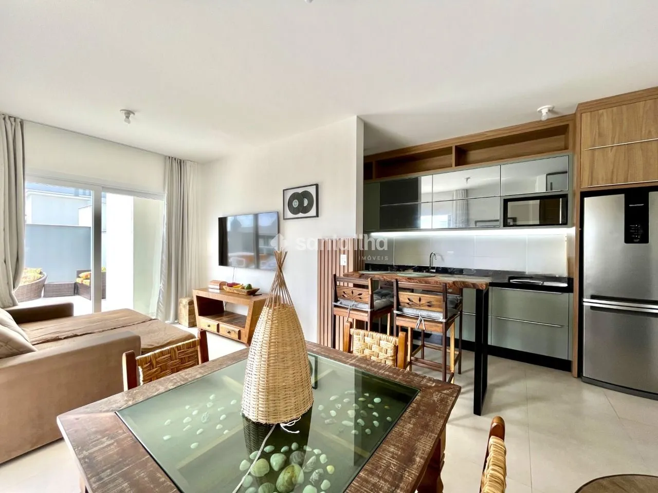 Apartamento mobiliado de 233 m² com 3 quartos e 2 vagas