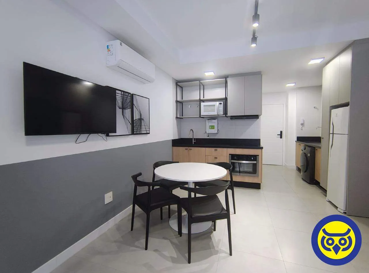 Furnished studio in a building with a gym — photo 8