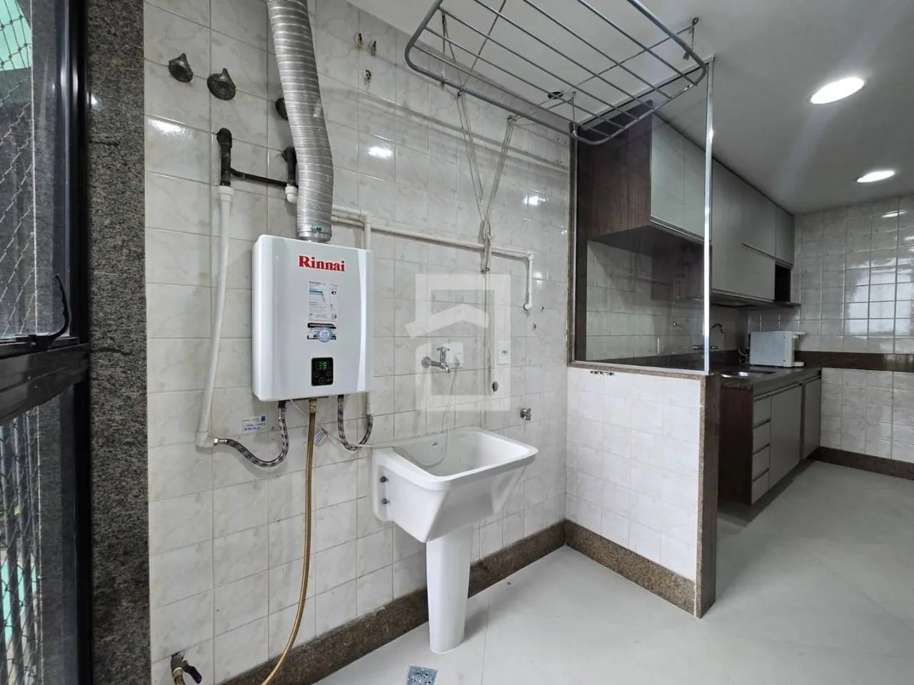 Ванна та 3 спальні: квартира 193 м² — photo 60