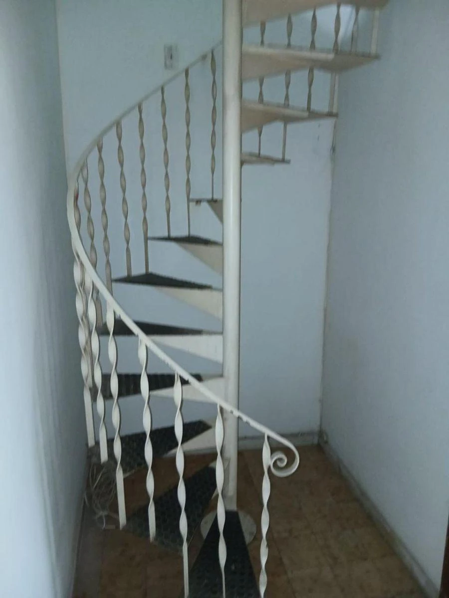 Unfurnished 140 m² house with 3 bedrooms and a suite — photo 10
