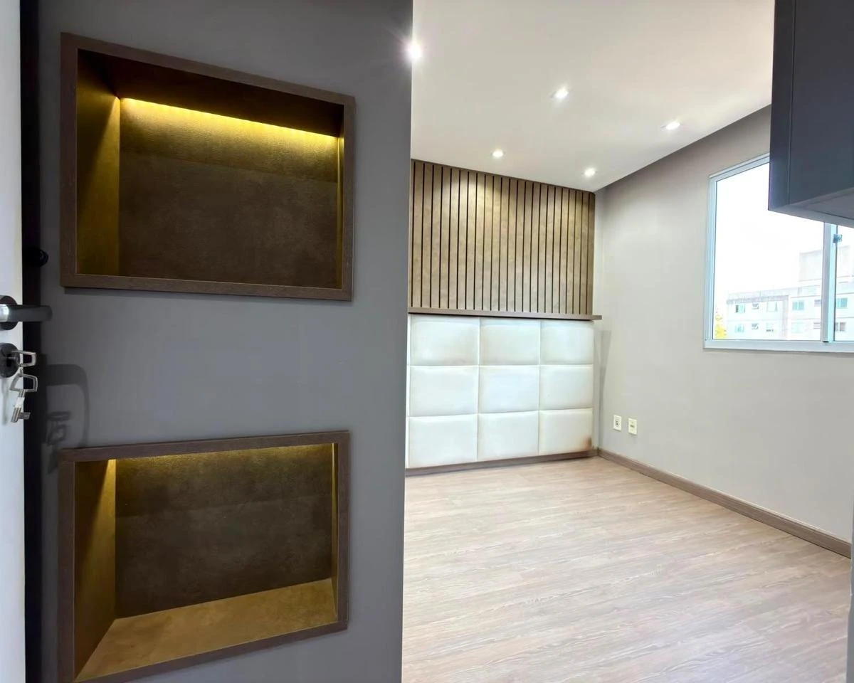 2-bedroom apartment with a home office — photo 18
