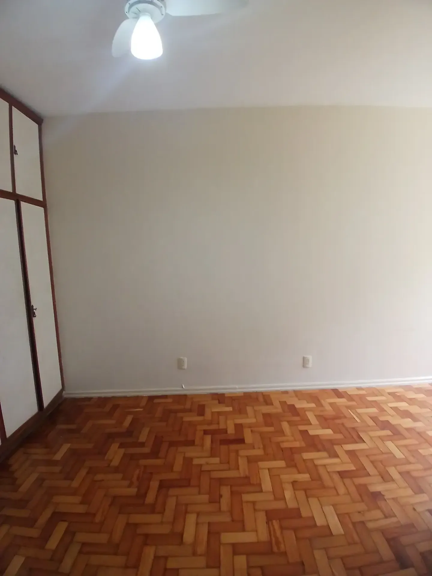Apartamento de 2 quartos com vaga e vista para a cidade — photo 12