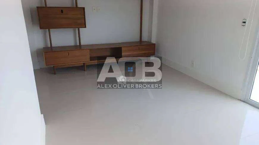 Триплекс-пентхаус 660 м² з 3 спальнями та 1 паркомісцем — photo 5