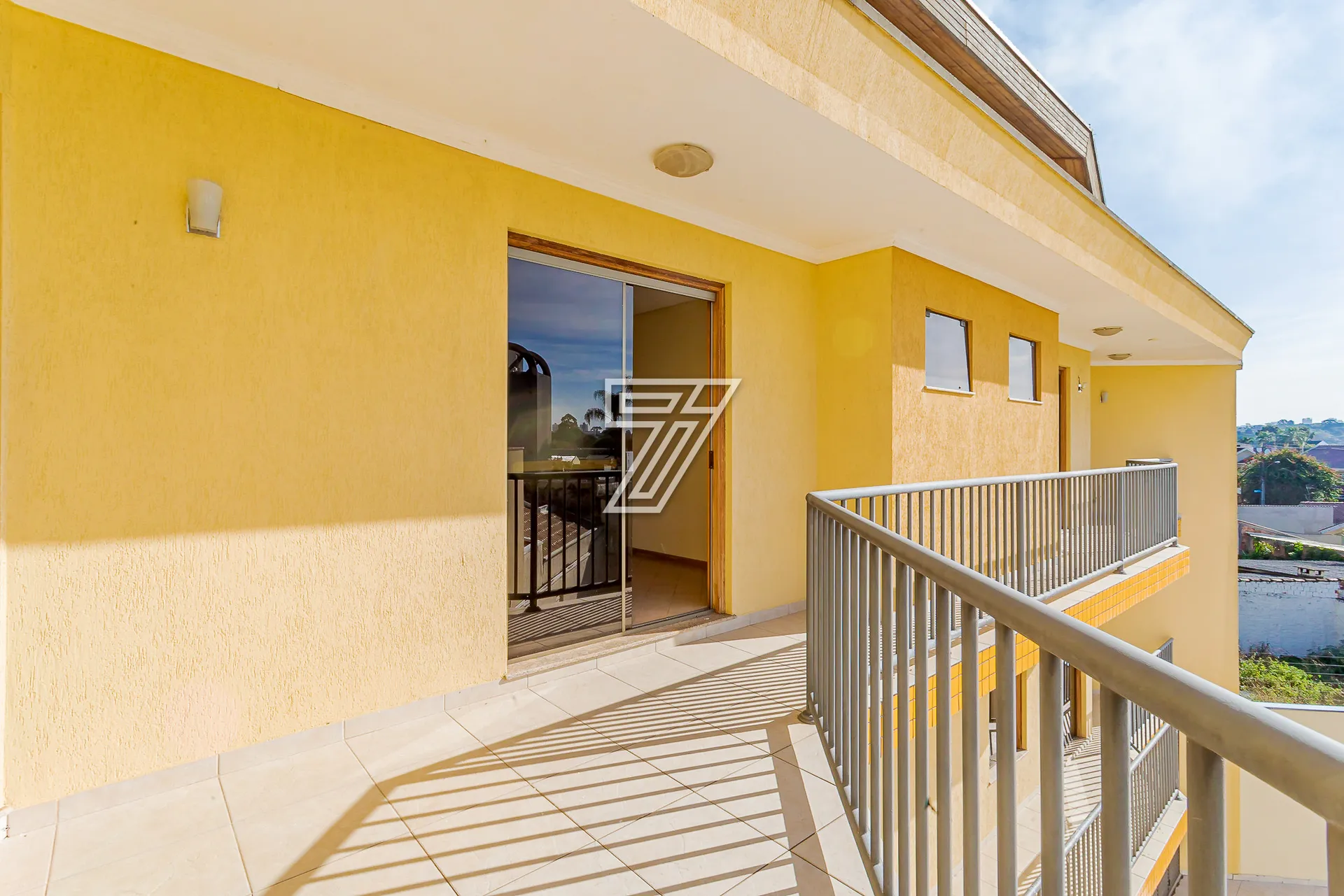 House with 4 bedrooms, 5 bathrooms and 540 m² — photo 43