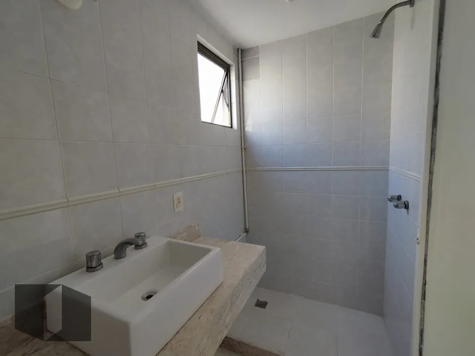 Penthouse with 3 bedrooms and a terrace — photo 9
