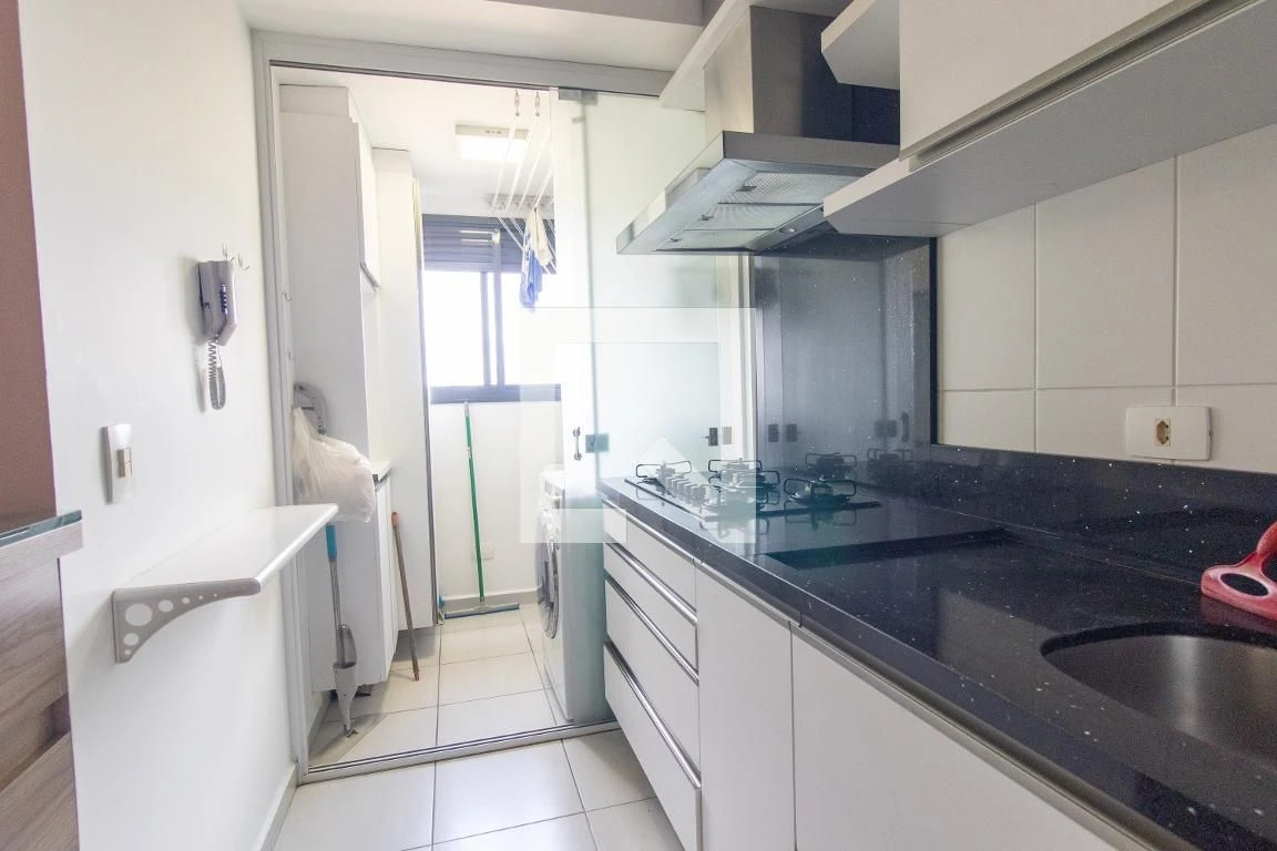 Home office in a 2-bedroom apartment, 74 m² — photo 46