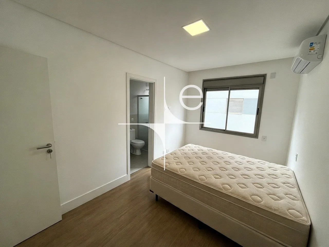 Furnished apartment, 80 m², with a grill on the balcony — photo 5