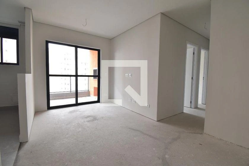 3-bedroom apartment in a building with a gym — photo 21
