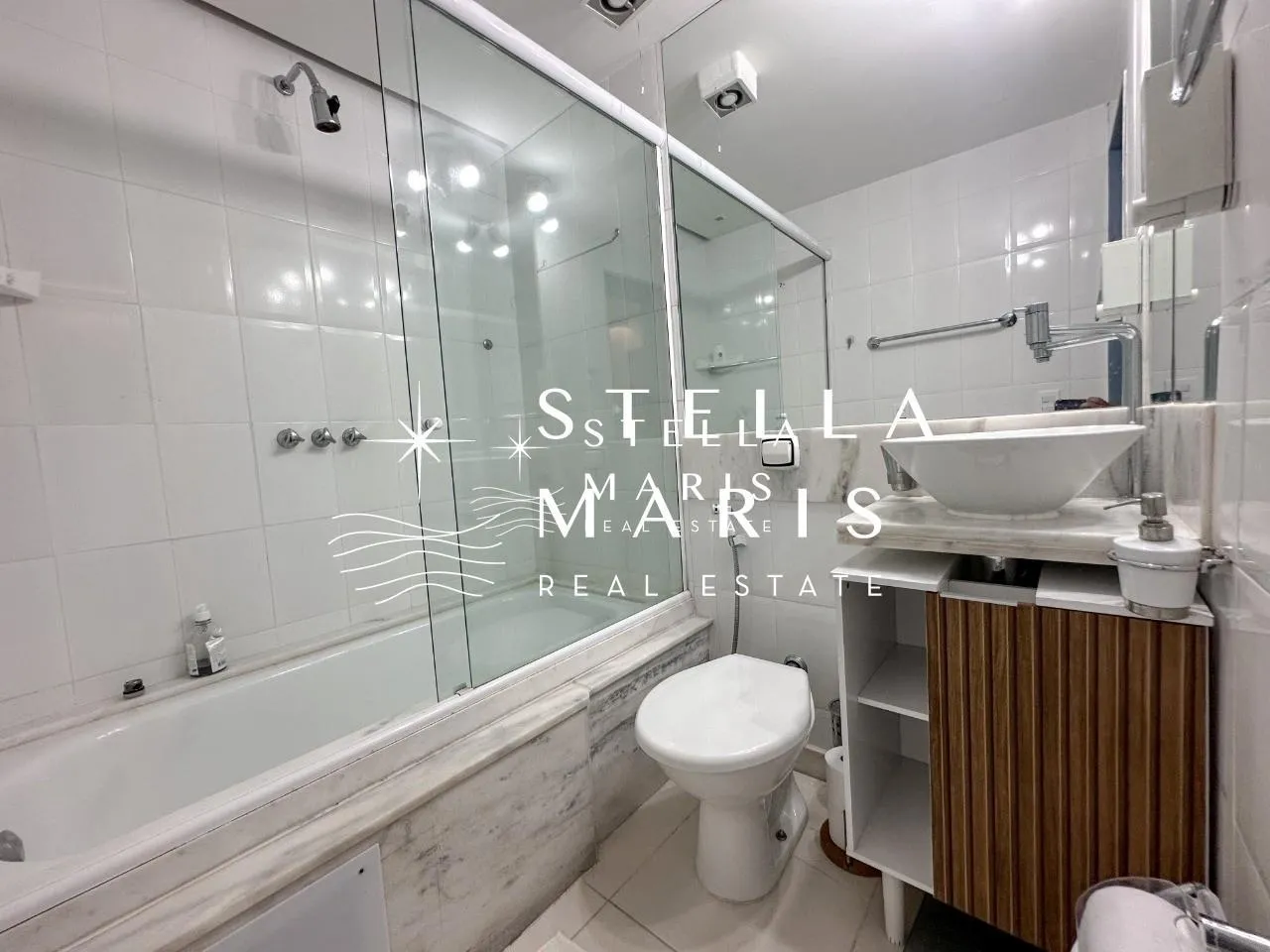 Furnished 2-bedroom apartment with 3 bathrooms — photo 6