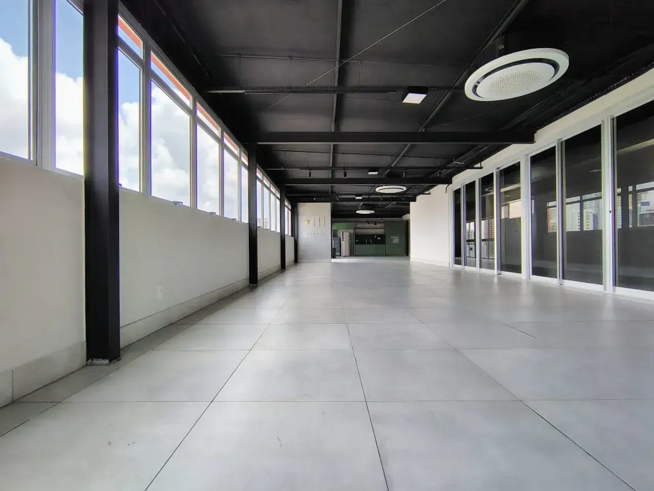 One-bedroom apartment with a private BBQ — photo 14