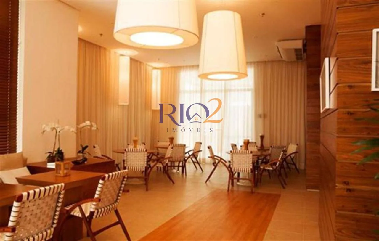 Glass-enclosed balcony in a 3-bedroom apartment, 96 m² — photo 42
