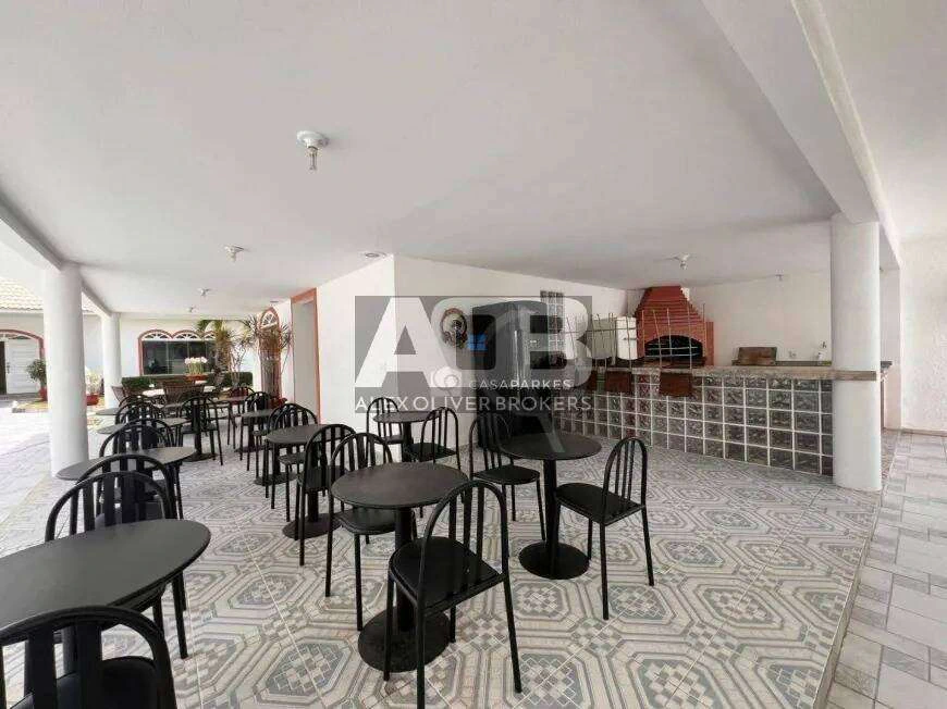 Casa mobiliada com 8 quartos e piscina de uso exclusivo — photo 17